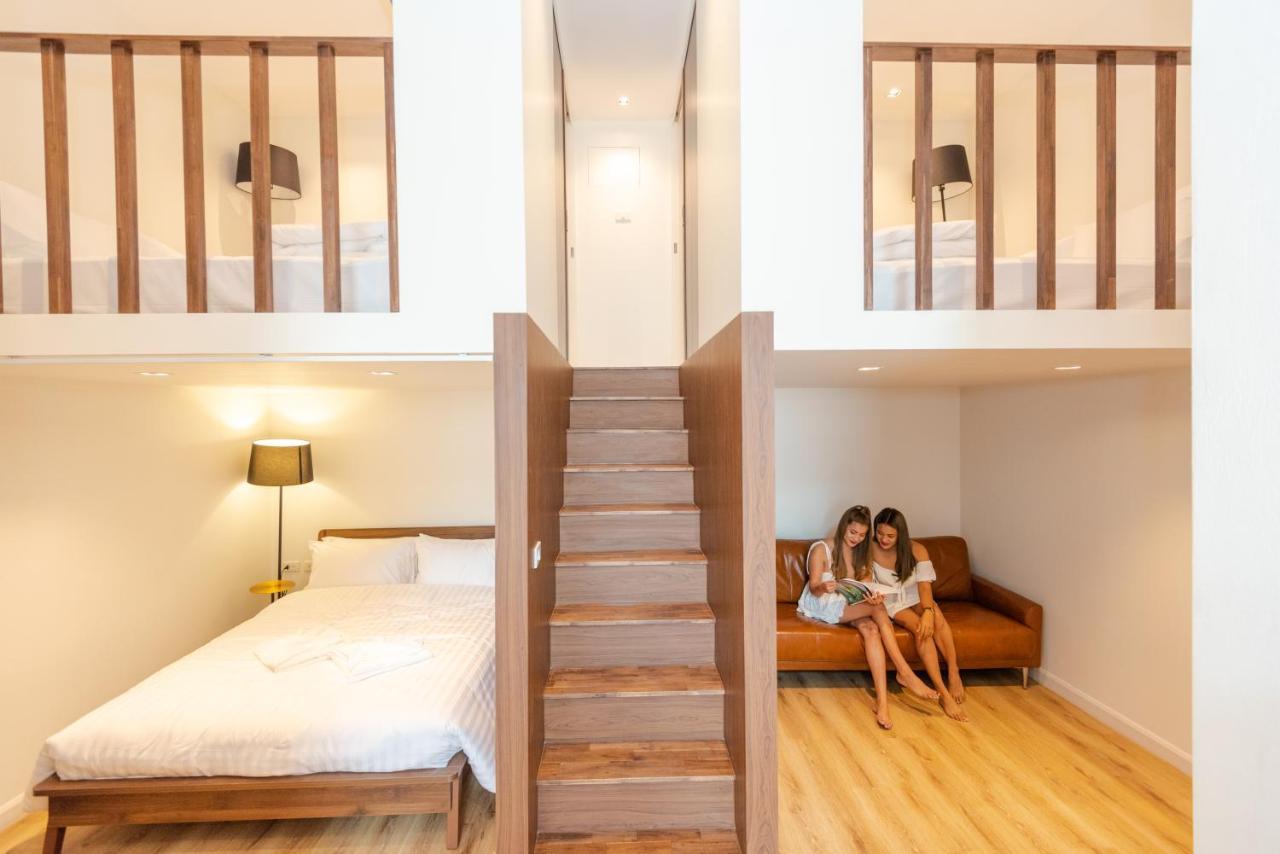 Play Poshtel & Cafe' Hotell Krabi town Eksteriør bilde