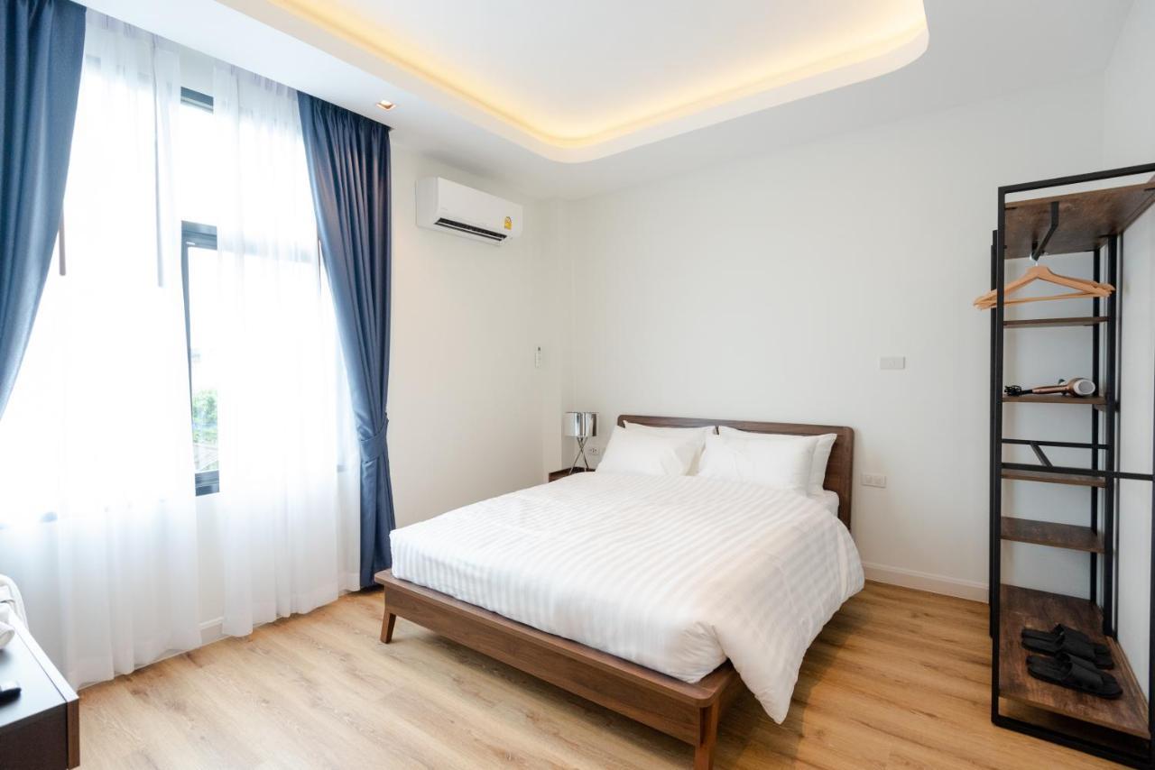 Play Poshtel & Cafe' Hotell Krabi town Eksteriør bilde