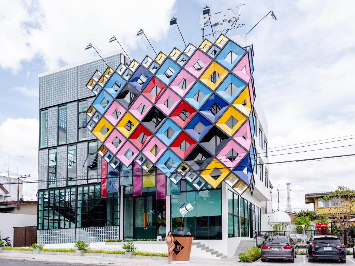 Play Poshtel & Cafe' Hotell Krabi town Eksteriør bilde